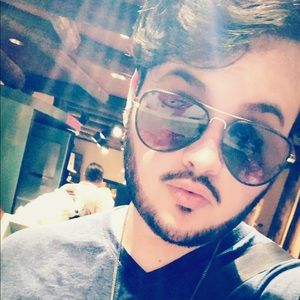 Meet your Posher, Lance